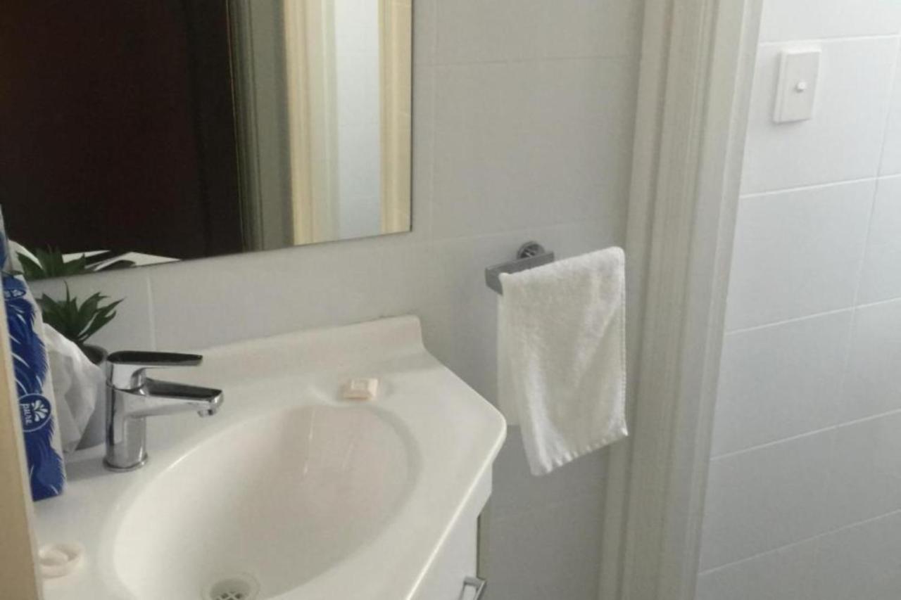 Newcastle Tighes Hill Accommodation Bagian luar foto